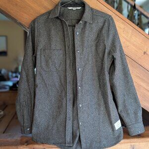 The Modern Melton Wool Shirt, Anián. Women's small.